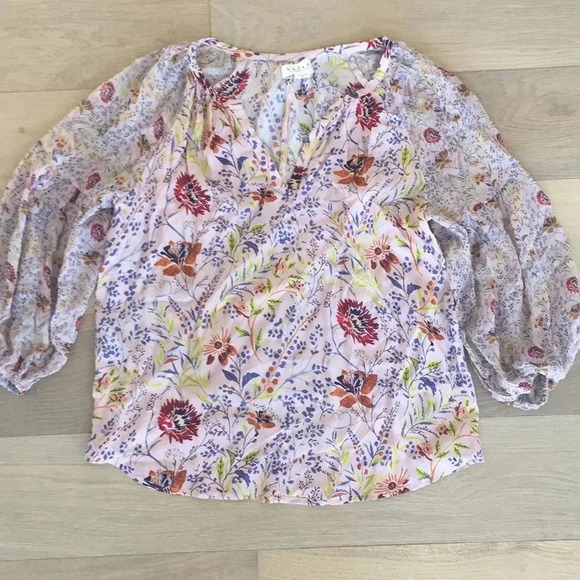 Velvet by graham and Spenser floral top - Picture 1 of 5